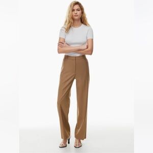 Aritzia Babaton Agency Wool High-Waisted Pants
Collection Saville Size 2